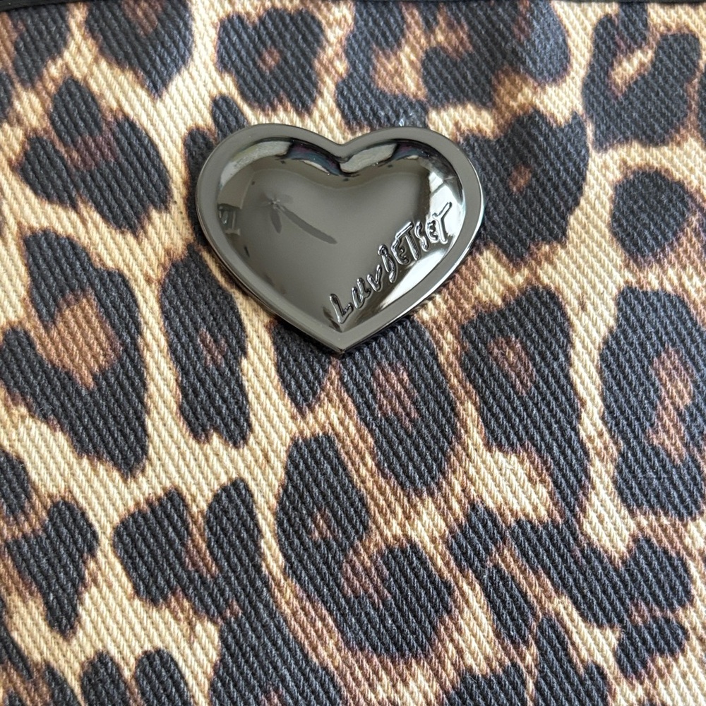 ☀️Luv Betsey by Betsey Johnson LBADIE Leopard Print Tote Crossbody Bag - Picture 4 of 15